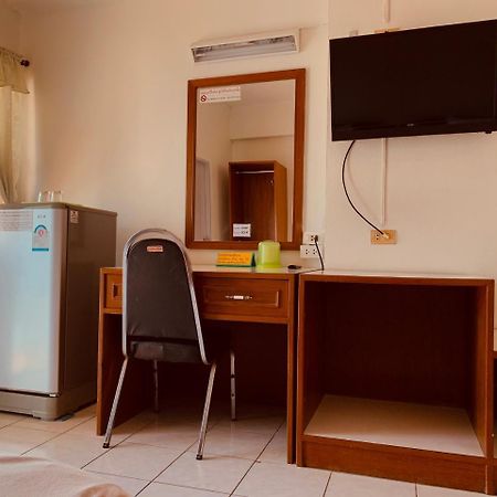 Baansilp Hotel Chiang Rai Extérieur photo